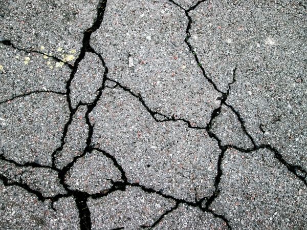 Driveway Crack Filling in Palm Beach Gardens