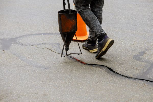 Cost of Hot Crack Filling in Palm Beach Gardens