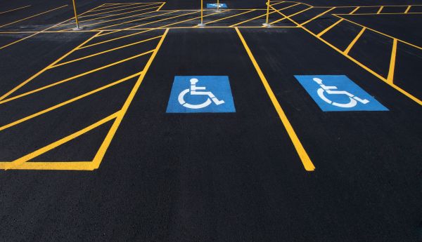 Parking Lot Sealcoating in Palm Beach Gardens